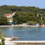 Family Friendly Seaside Preko, Ugljan - 14692 *