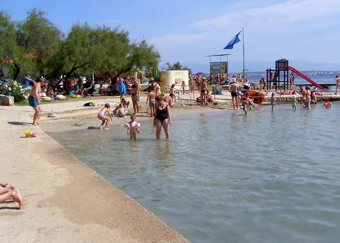 Family Friendly Seaside Preko, Ugljan - 14692 *