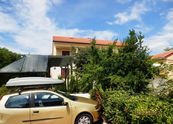 Family Friendly Seaside Preko, Ugljan - 14692