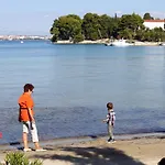 Apartmán Family Friendly Seaside Preko, Ugljan - 14692 Preko