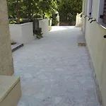 Family Friendly Seaside Preko, Ugljan - 14692 Apartmán Preko