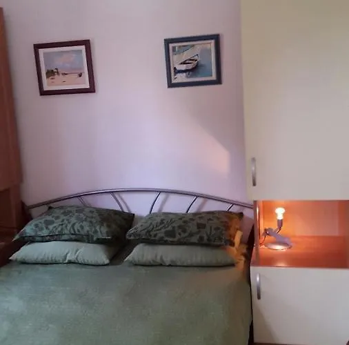 Family Friendly Seaside Preko, Ugljan - 14692